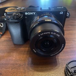 Sony A6000 Bundle - Low Shutter Count