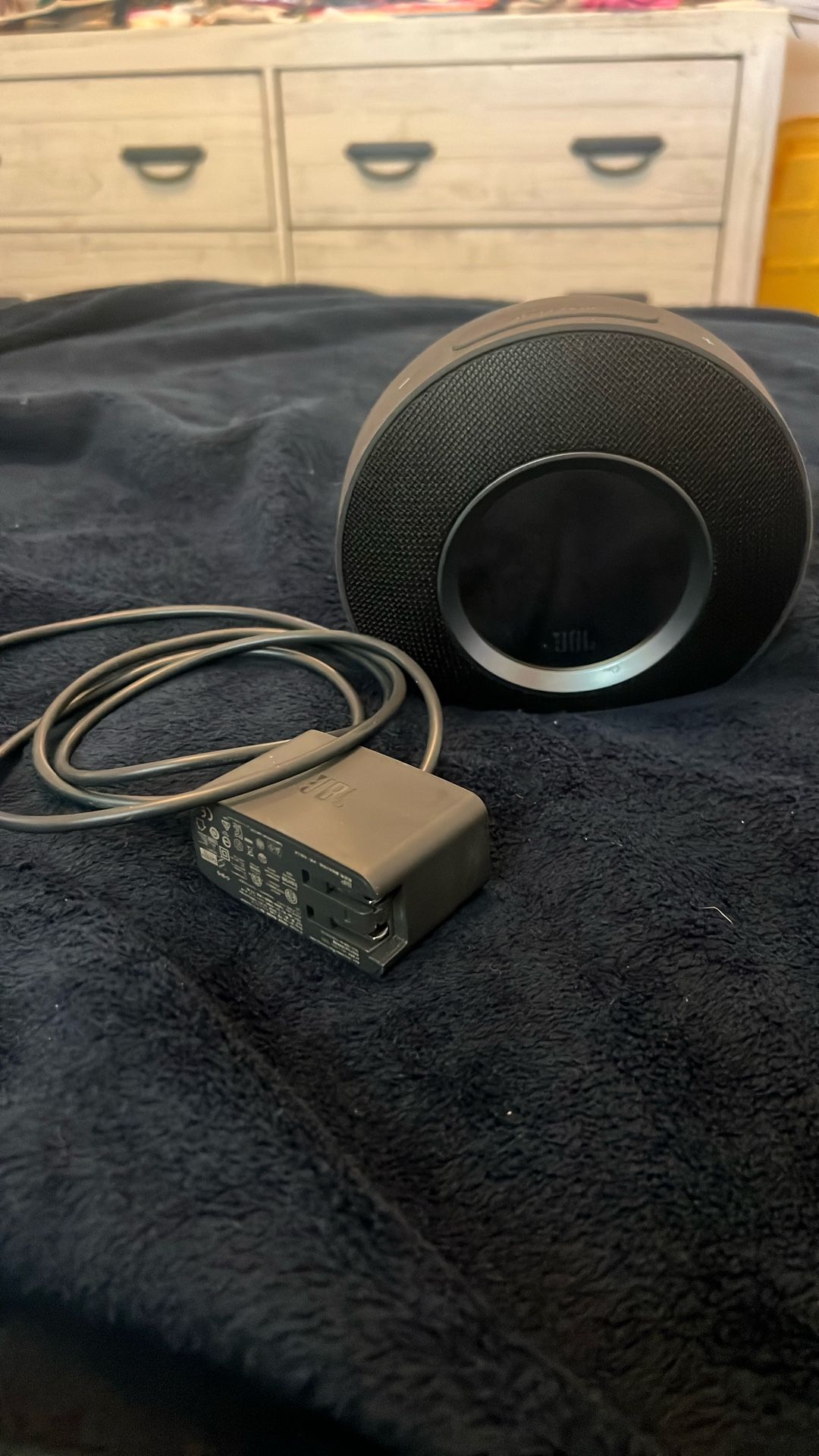 JBL Horizon Alarm Clock/speaker