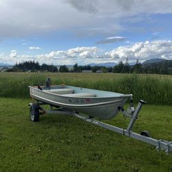 10ft Smoker Craft Boat