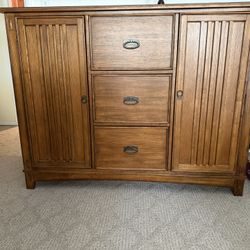File Cabinet - Large