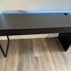 Desk And Chair