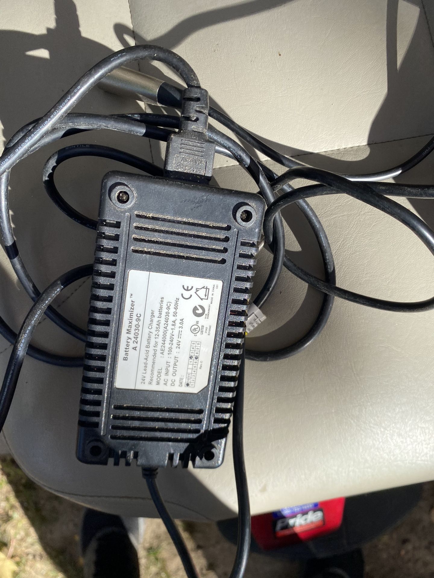 electric Car jazzy Make And Offer?