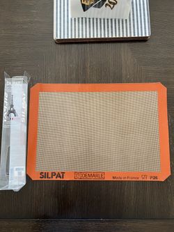 Silpat Premium Non-Stick Silicone Baking Mat, Half Sheet Size, 11-5/8 x 16-1/2