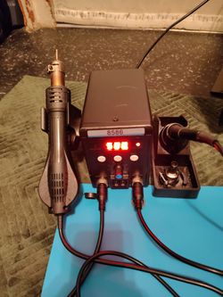 Dual solider station with mat included flux paste and soilder