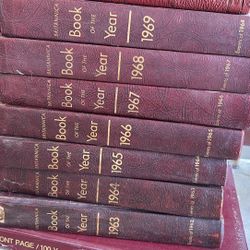 Britannica Book Of The Year Lot (1(contact info removed))
