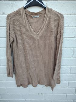 Papaya Beige Knit V-Neck Sweater