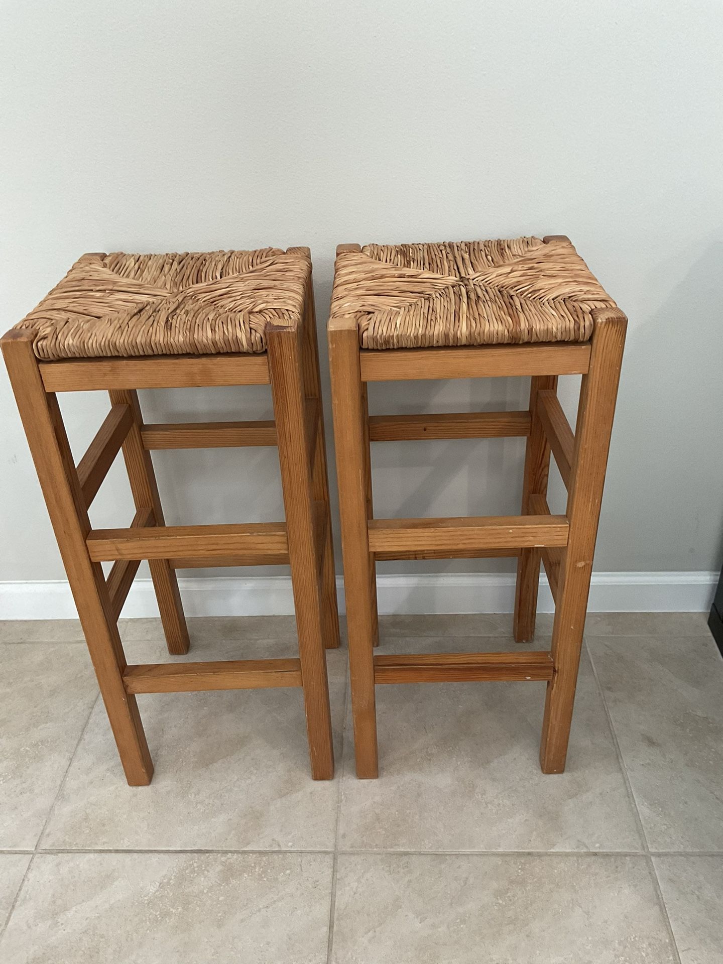 Wood And Woven 3ft Bar Stools