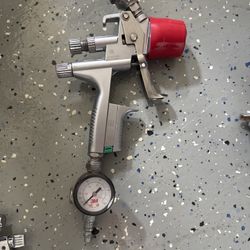3M Accuspray HG18 Spray Gun w/ 1.8mm Red Nozzle & Regulator – Great Condition