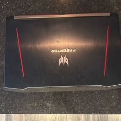 Acer Predator Helios 300 256GB SSD, Intel Core i7-8750H, GTX 1060