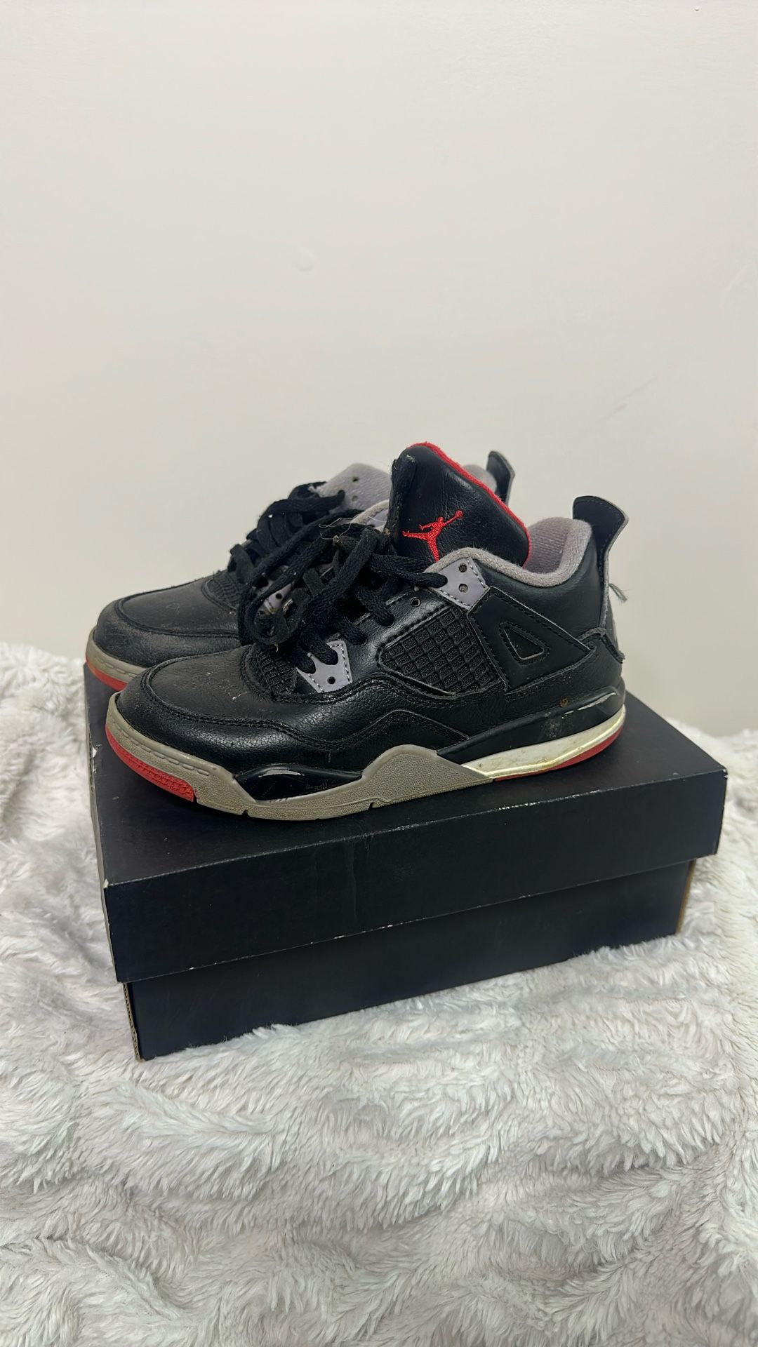 Jordan Retro 4 - Kids - Size 13c