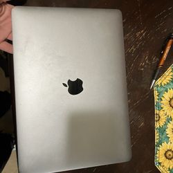 MacBook Pro Dual-Core Intel Core I5