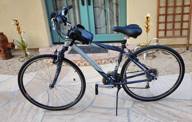 Trek Hybrid Bike