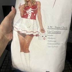 Halloween Costume Doctor And A Nurse 