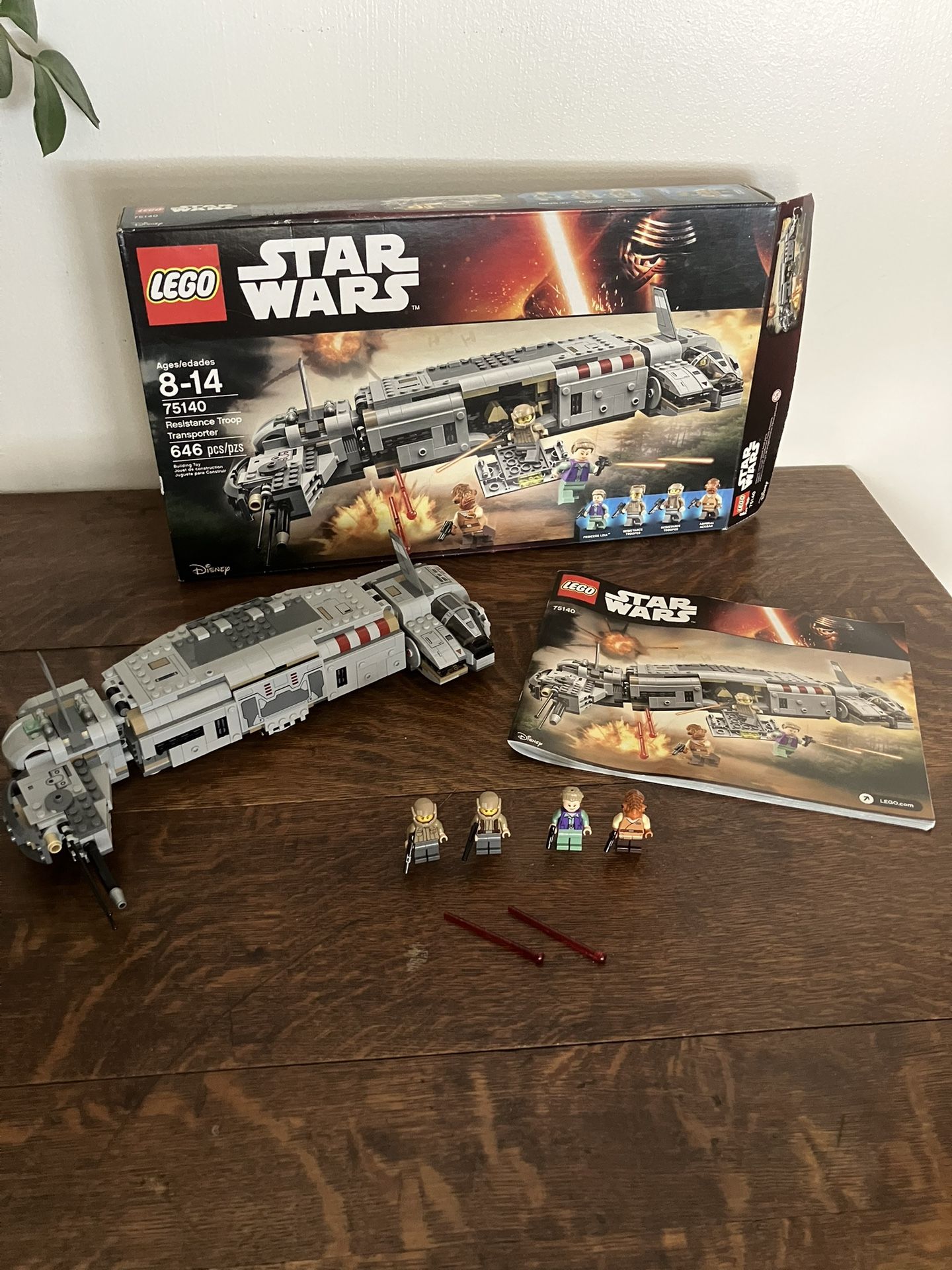 Star Wars LEGO Resistance Troop Transport