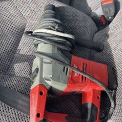 Milwaukee Rotor Hammer 
