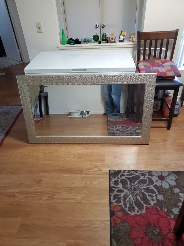 Big Mirror