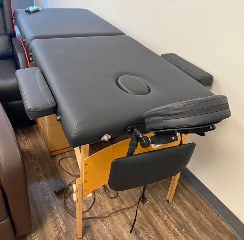 Portable Massage Table