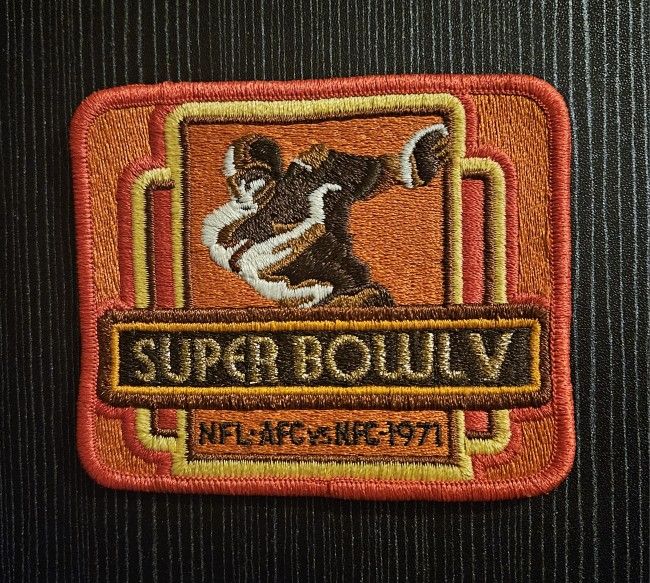 Vintage 1971 Offical NFL Licensed Super Bowl V, NFL • AFC vs NFC Sew On Patch