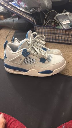 Jordan retro 4s