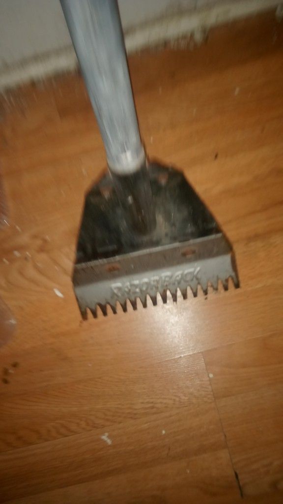 Razorback Shingle Spade