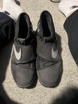 Kyrie Basketball Shoes 