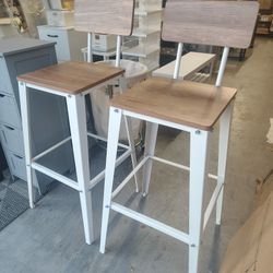 Bar Stools 