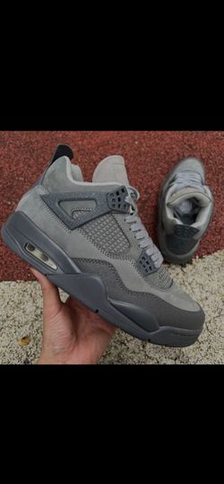 Smokey gray AIR JORDAN 4 RETRO SE