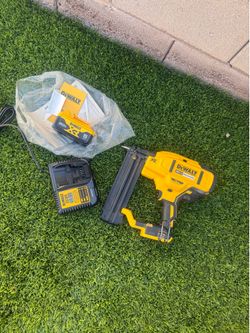 Brad nailer 18 ga dewalt