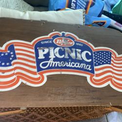 Vintage Picnic Basket 