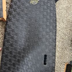 Surfboard 7’
