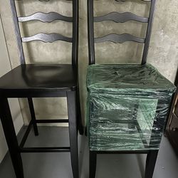 Two 2 French ladder back counter-height stools