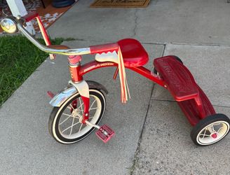 Radio flyer tricycle
