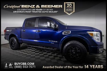 2017 Nissan TITAN