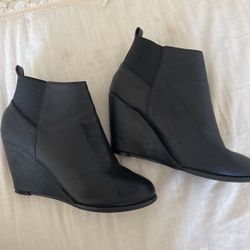 Black Booties