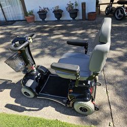 Invacare LX4 Mobility Scooter 