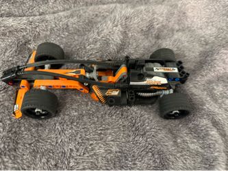 Toy car