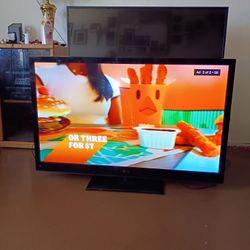 55" LG TV $80