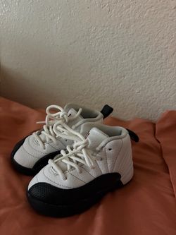 Size 7c Jordan 12s