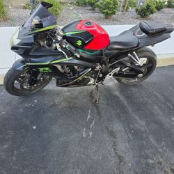06 Suzuki GSXR 600