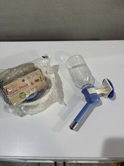 Pet Feeder/Water Bottle