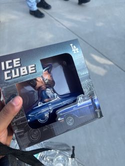 ICE CUBE BOBBLEHEAD