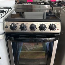 Summit 20” Stove Top Glass 220 Electric Stainless Steel.
