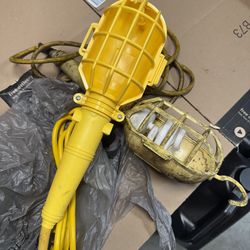 Incandescent Trouble Work Light with Cord