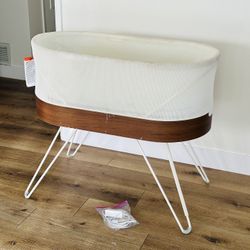 SNOO Smart Sleeper Bassinet