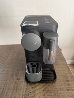 De'Longhi Nespresso Lattissima One