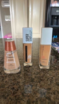 MAKEUP- Foundation