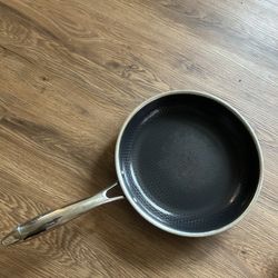 New Hexclad Frying Pan 10”