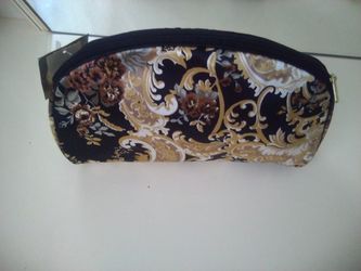 Travel Bag With Travel Assesories