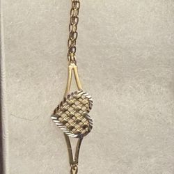 10k gold  heart bracelet
