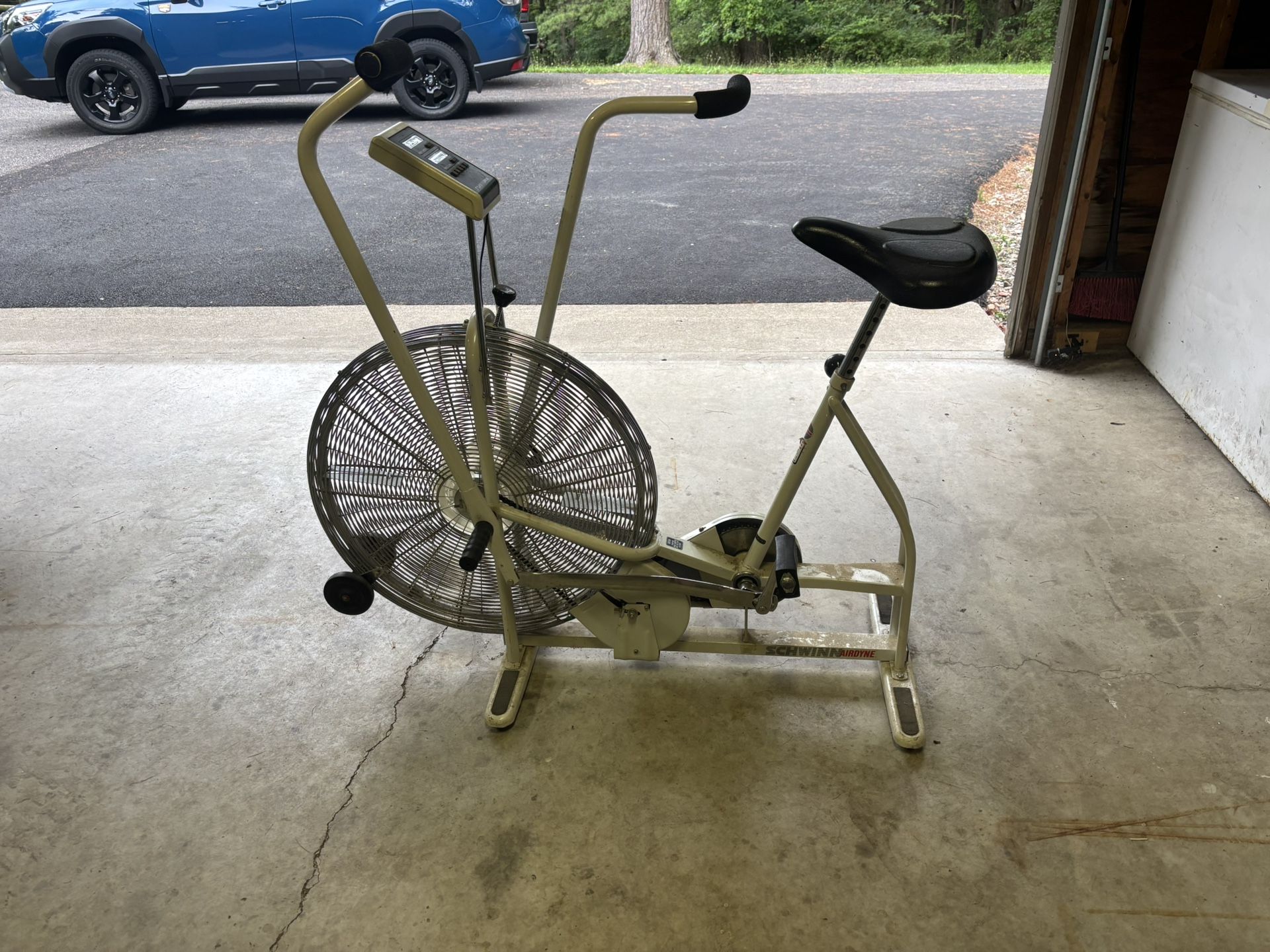 Schwinn Airdyn- Assault Bike